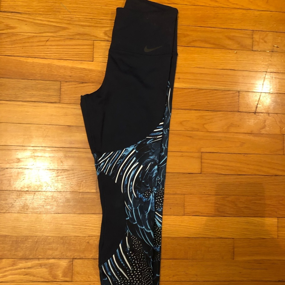 High Rise Nike Leggings